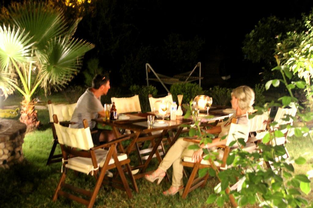 Defne Pension Cirali Exterior foto